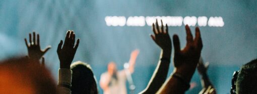 Cinco errores que debemos evitar al momento de dirigir la adoración